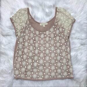 UO‎ Staring at Stars Nude White Crochet Top Size M
